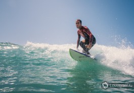Серфинг в Израиле - это всегда масса впечатлений! Фото - Михаил Нахимович.