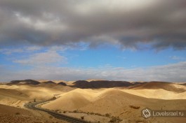 Невероятные просторы пустыни Негев... пустыни занимают более 60% территории нашего молодого государства!