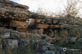 Акведукты в Кейсарии. Фото - Юрий Юхацков.