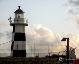 Маяк города Акко, как символ того, что я движусь в верном направлении