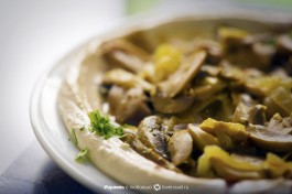 Хумус с грибами. Самый вкусный :)