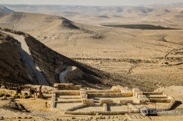 древний город Набатеев, в самом сердце израильской пустыни Негев.