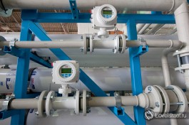 Приборы для контроля качества опресненной воды. 
На каждом  этапе  производится мониторинг всех систем, и данные поступают в контрольный центр, что позволяет достичь полной автоматизации.