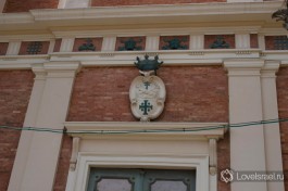 Вход в базилику святого Петра, Яффо.