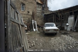 Двор одного из домов.