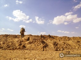 Служить водителем в Армии Обороны Израиля - на южной израильской границе.